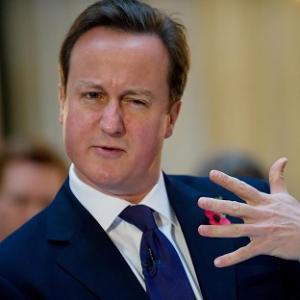 David Cameron explains the Five Fingered Discount! David Cameron explains the Five Fingered Discount!